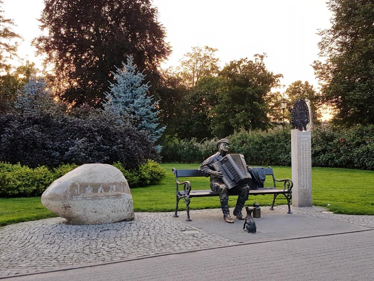 Domek Letniskowy Na Kaszubach Lub Apartament Z Kominkiem Puck Exteriör bild