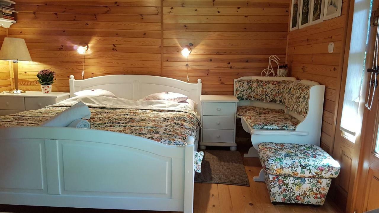 Domek Letniskowy Na Kaszubach Lub Apartament Z Kominkiem Puck Exteriör bild