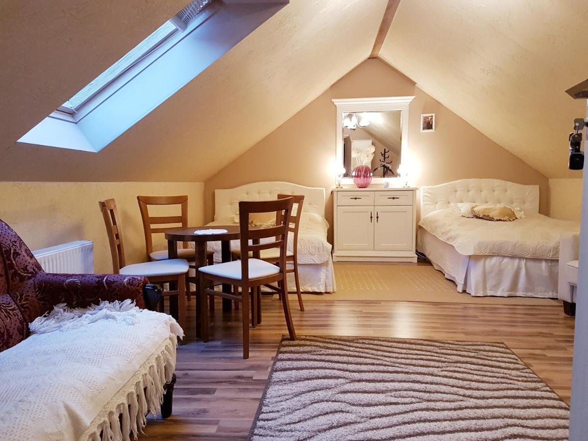 Domek Letniskowy Na Kaszubach Lub Apartament Z Kominkiem Puck Exteriör bild